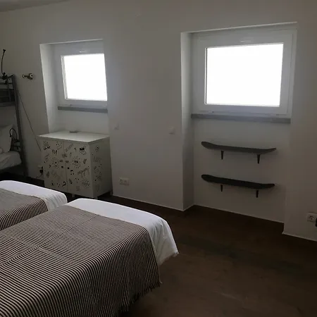 Azen Cool House Frühstückspension 3*