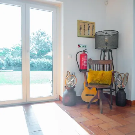 Azen Cool House Bed & Breakfast