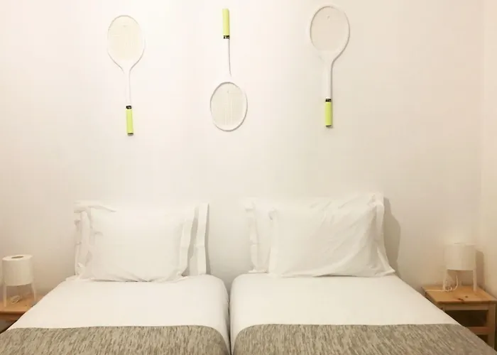 Bed & Breakfast Azen Cool House 3*