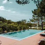 Azen Cool House Bed & Breakfast 3*