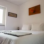 Azen Cool House Nocleg ze śniadaniem 3*