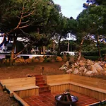 Azen Cool House