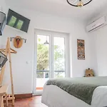 Azen Cool House Nocleg ze śniadaniem 3*