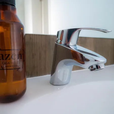 Azen Cool House Alojamento de Acomodação e Pequeno-almoço