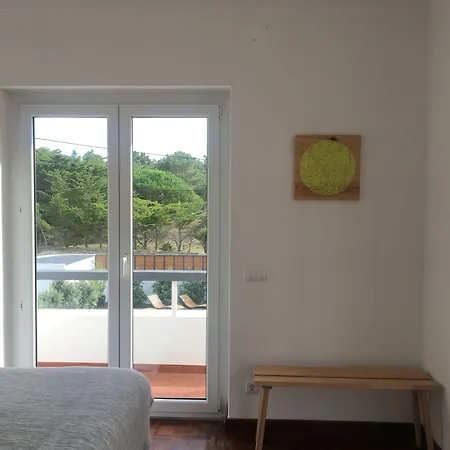 Azen Cool House Alojamento de Acomodação e Pequeno-almoço 3*