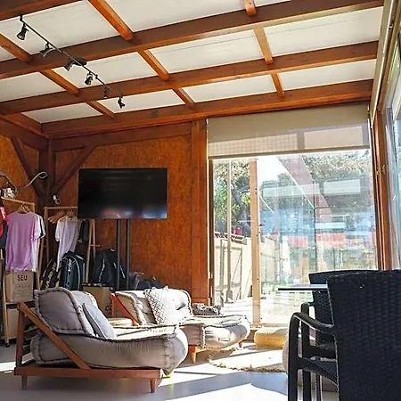 Azen Cool House Bed & Breakfast 3*