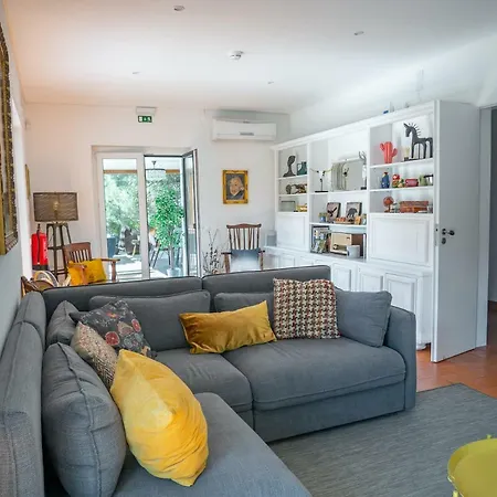 Azen Cool House Alojamento de Acomodação e Pequeno-almoço