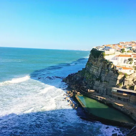 Azen Cool House Alojamento de Acomodação e Pequeno-almoço Azenhas do Mar