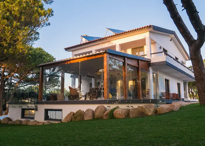Azen Cool House