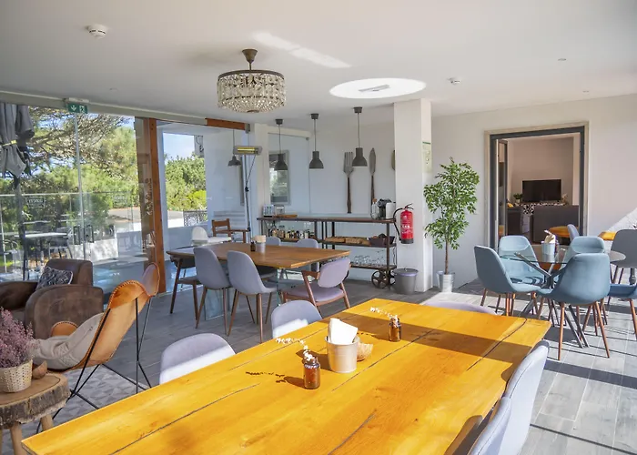 Azen Cool House B&B